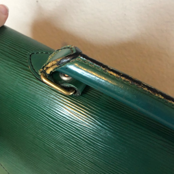Vintage Green Epi Leather Ambassador Briefcase - Picture 6 of 16